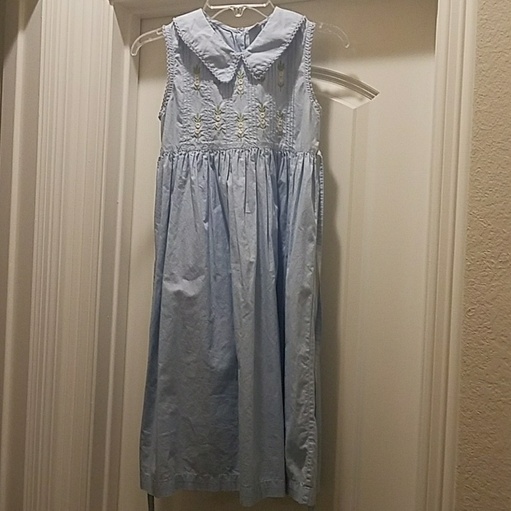 Girls Size 8 Embroidered Dress